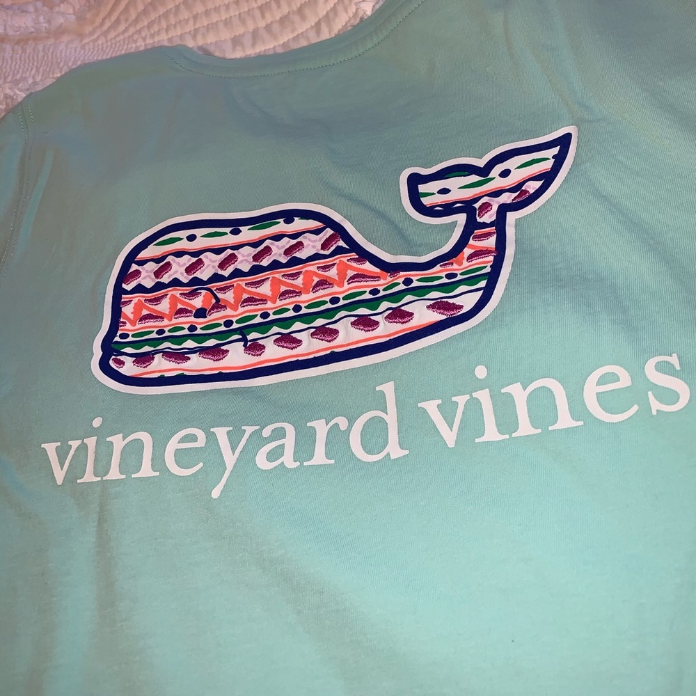 Perfect condition women’s vineyard vines Tee
